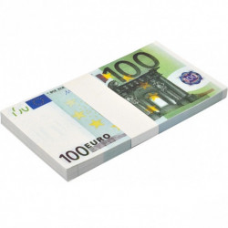 Пачка грошей 100 євро...