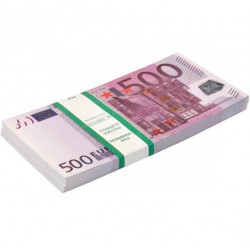 Пачка грошей 500 євро