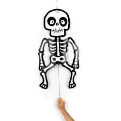 Висячий скелет Хеллоуїн...